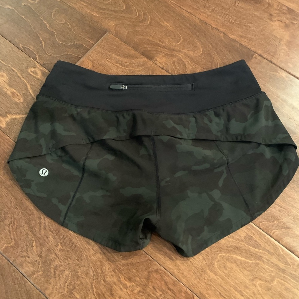 Lululemon Speed Up Shorts Size 2